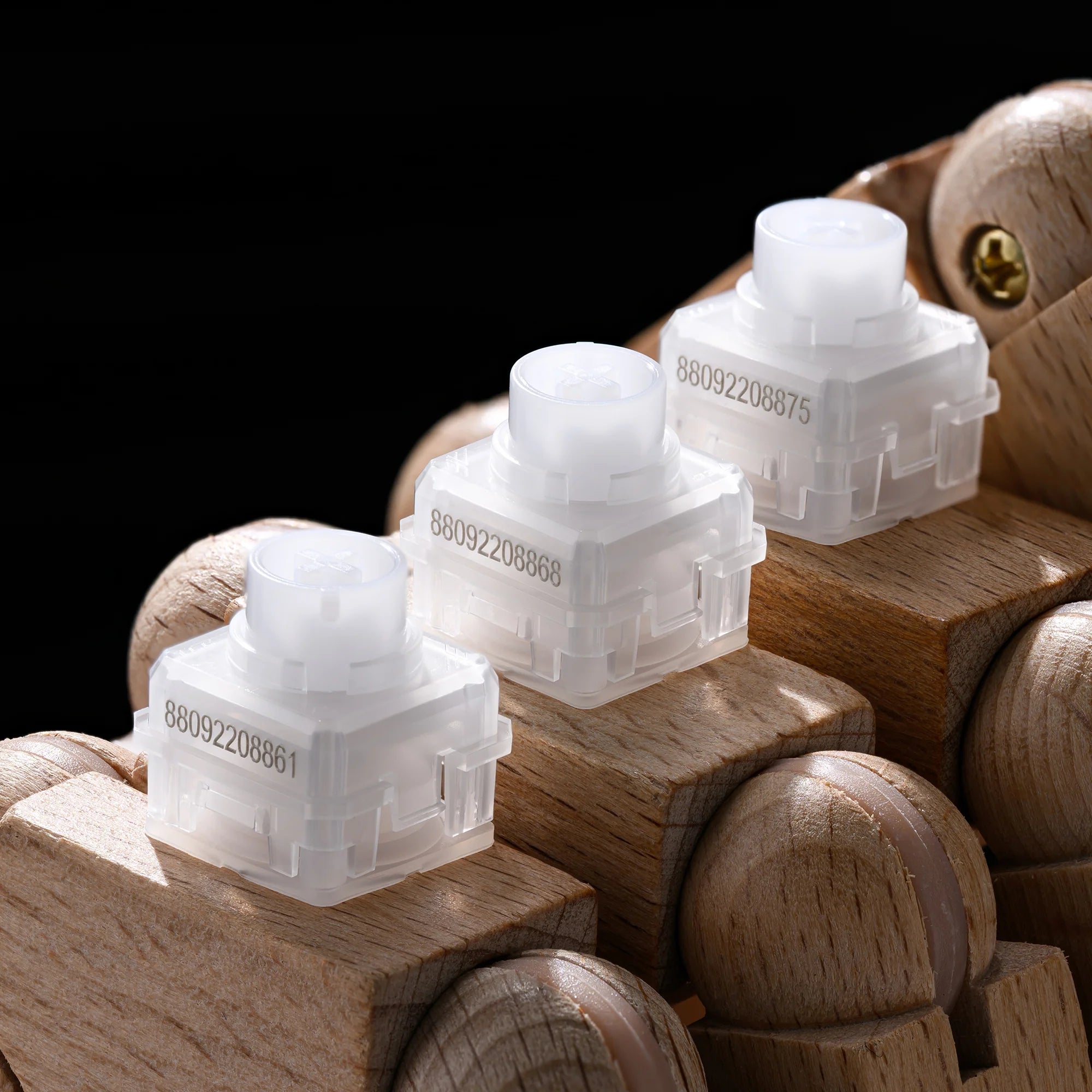 XVX Whisper Hall Effect switches in row — silent magnetic switches with adjustable actuation for gaming keyboards