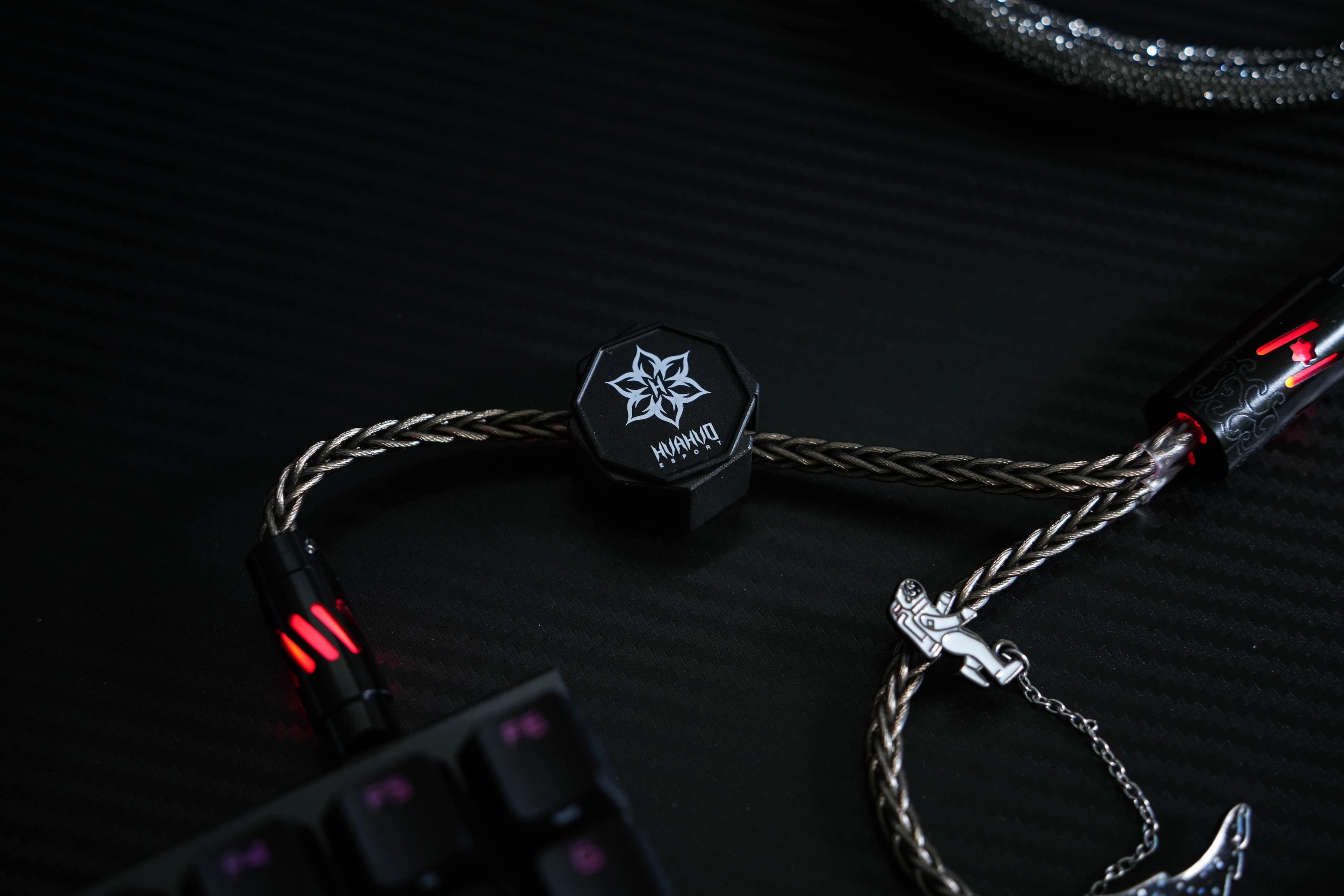 KeyboardMan Spark Spilt Dual 8K Gaming Cable - Toronto KeyboardMan