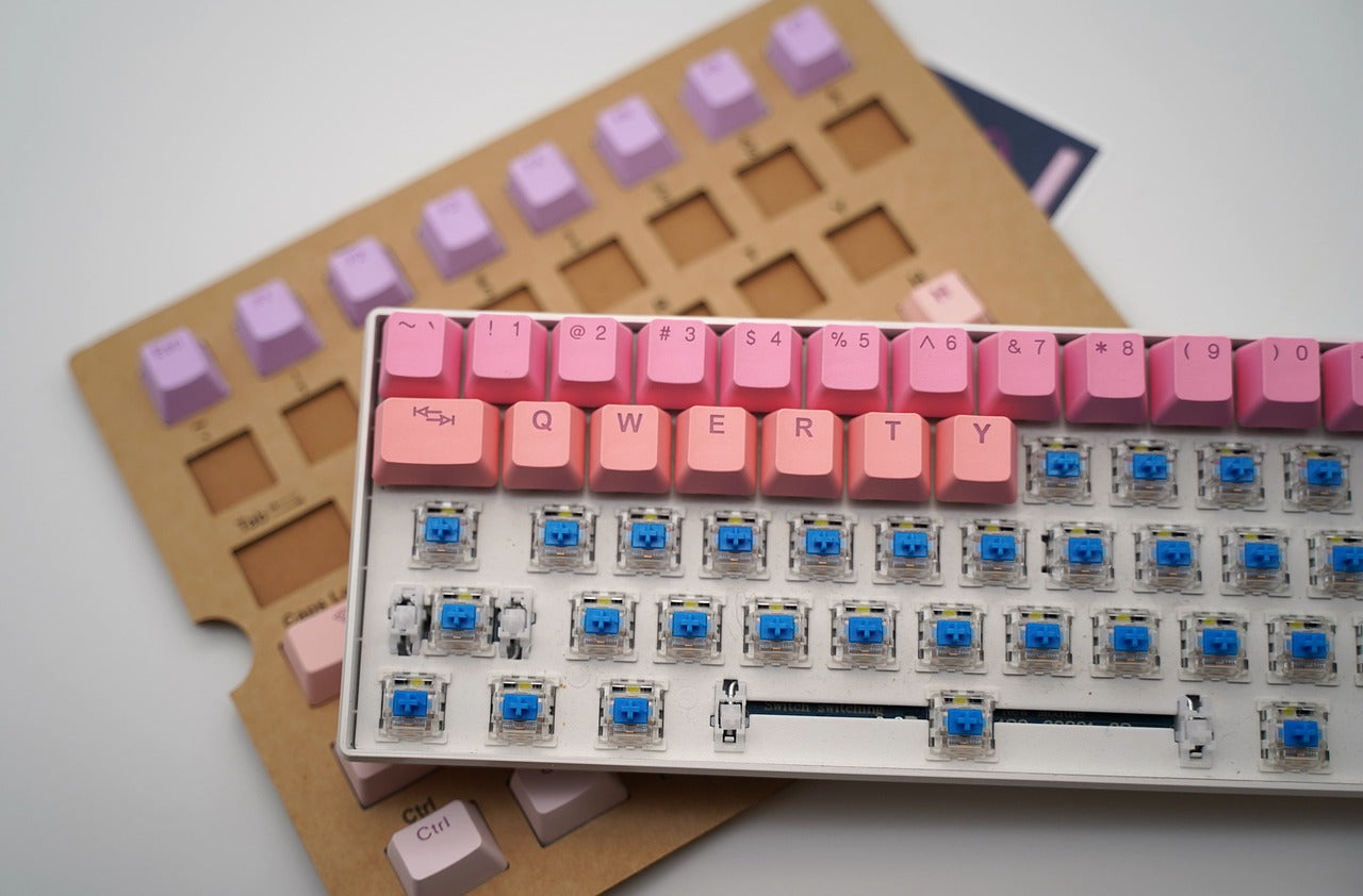 Keyboard Plate Comparisons - Toronto KeyboardMan