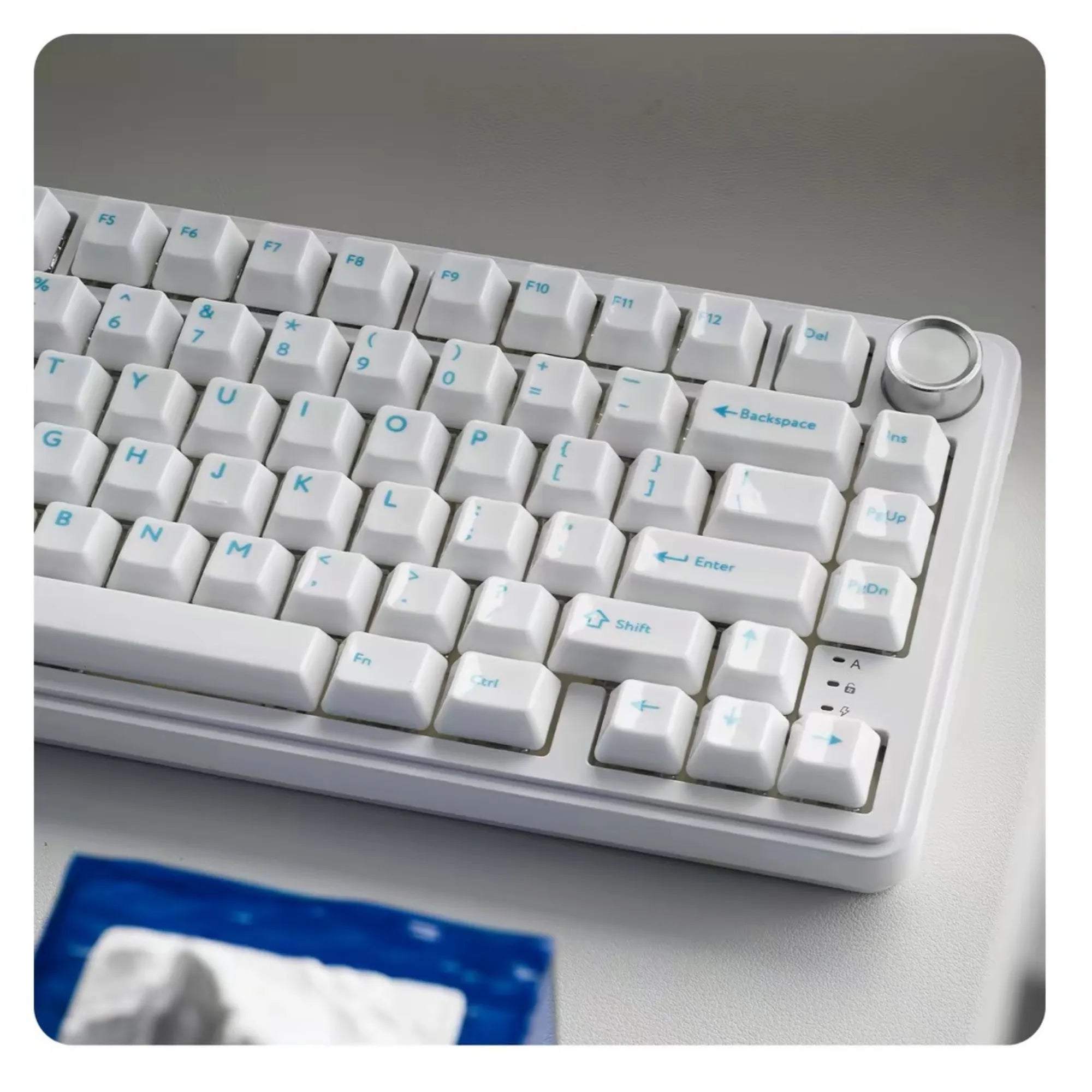 XVX Minimal Italic Ceramic Keycaps Blue on White