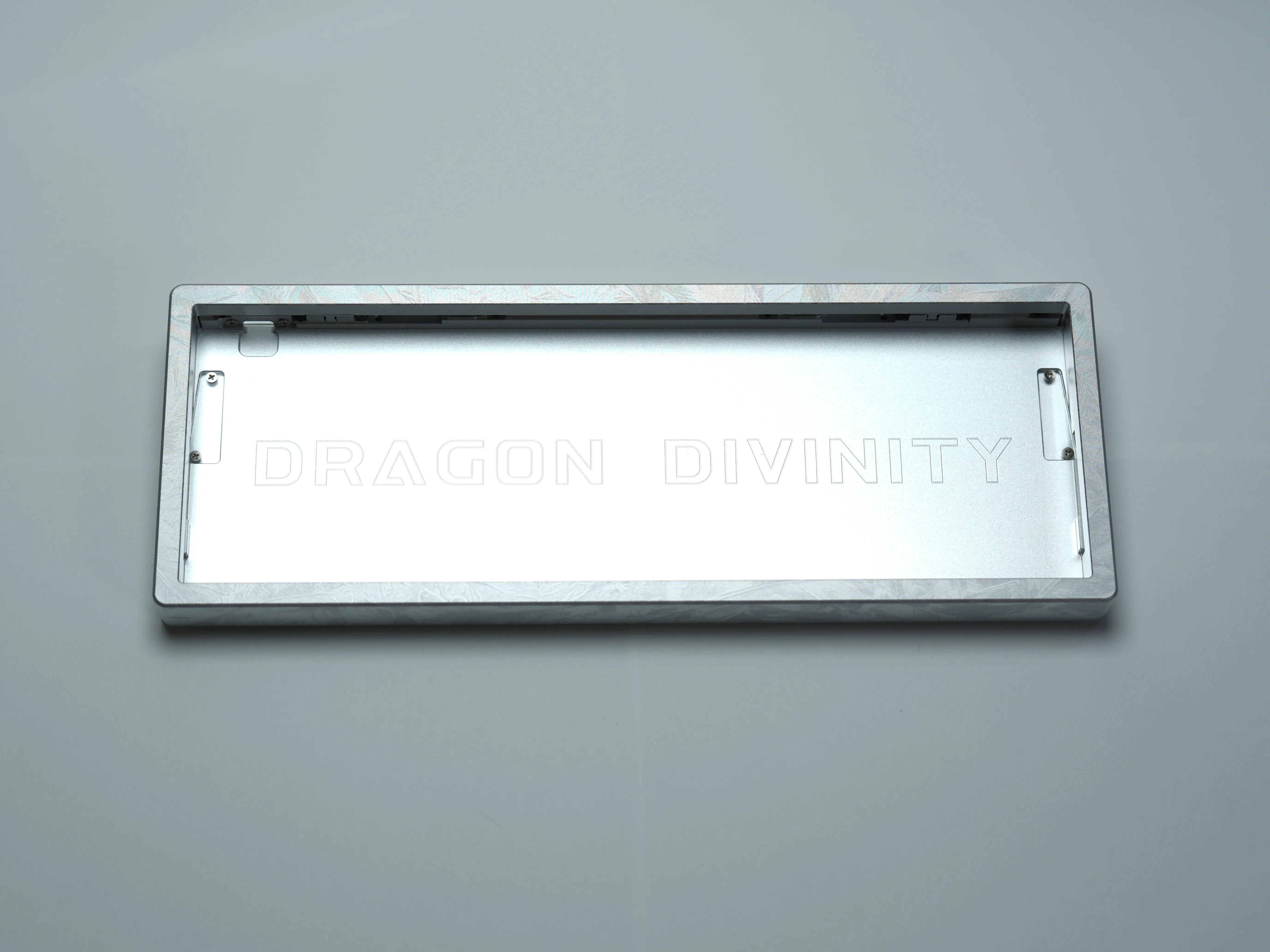 Dragon60 Case Silver