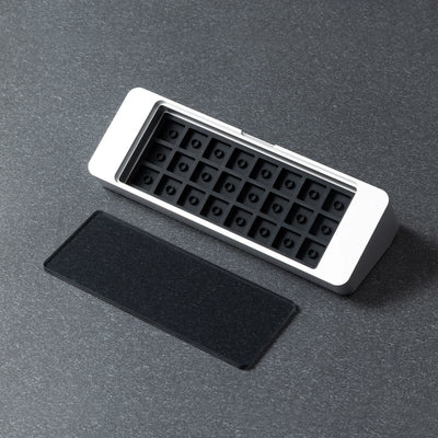 Bliss Artisan Tray dimension diagram — 250 × 87 mm top view, 8 × 3 slot grid at 19 mm pitch, wedge profile 23.6 mm front to 66.6 mm back