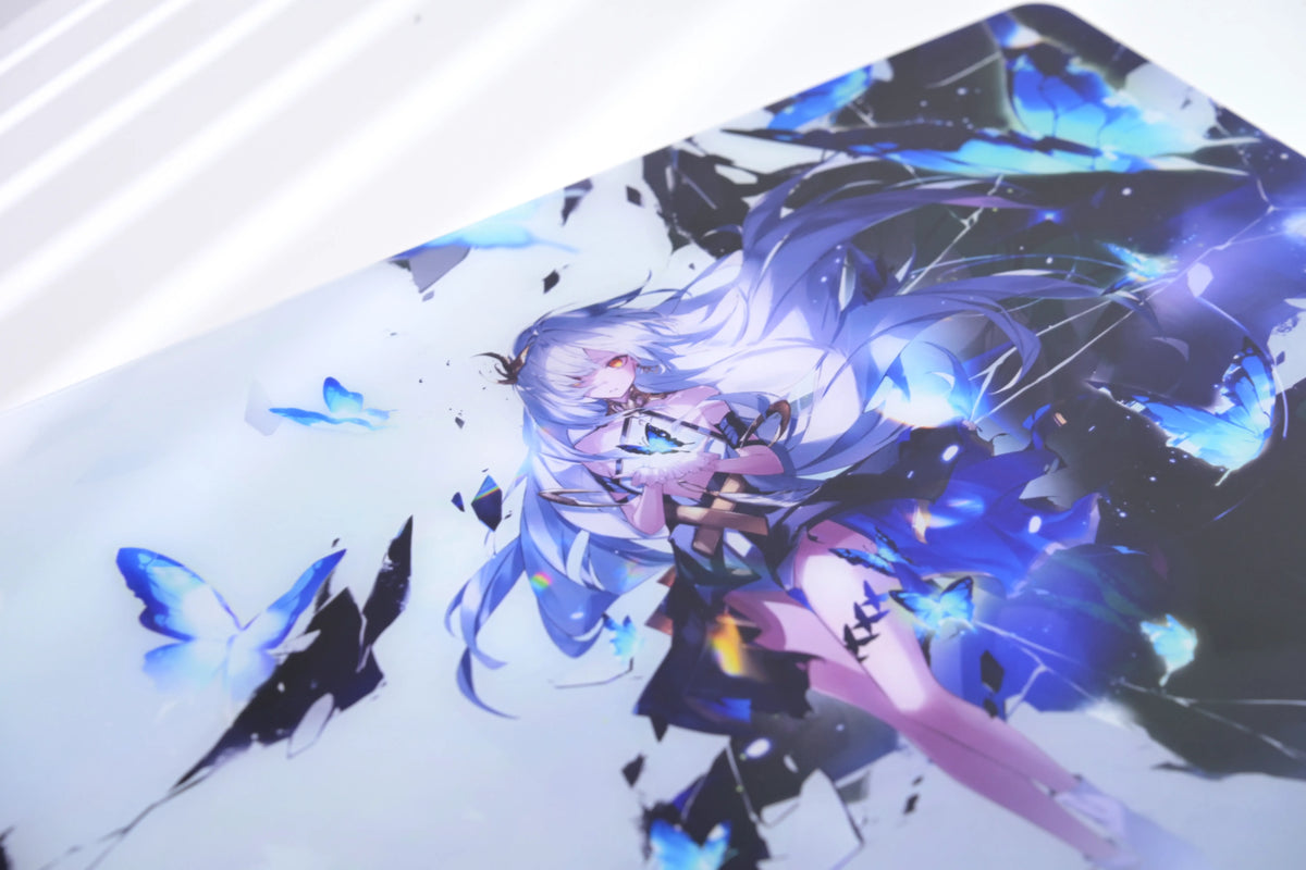 Uncle Panda Butterfly Ruin Glass Mousepad