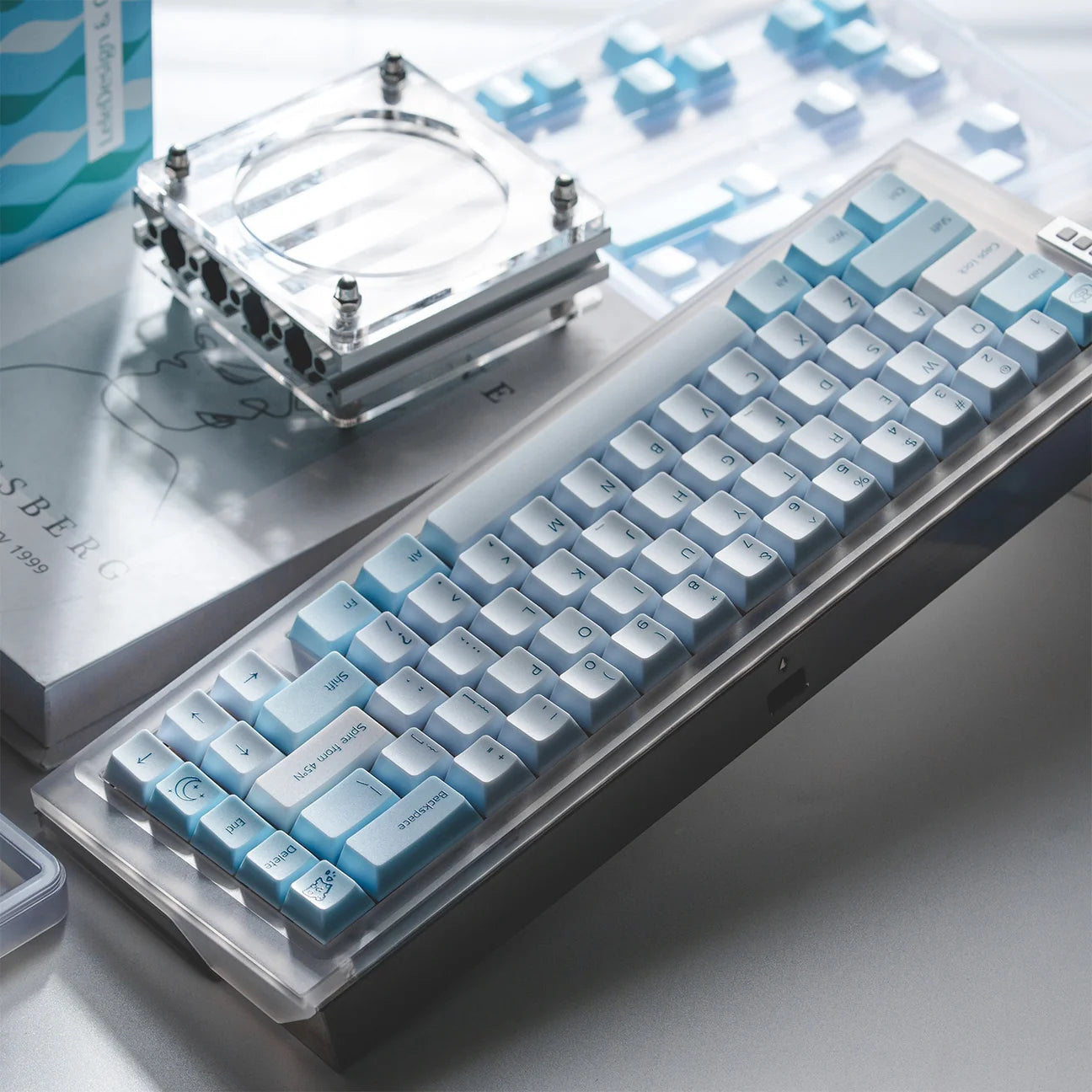 Lelelab SnowSpire Lake Keycaps