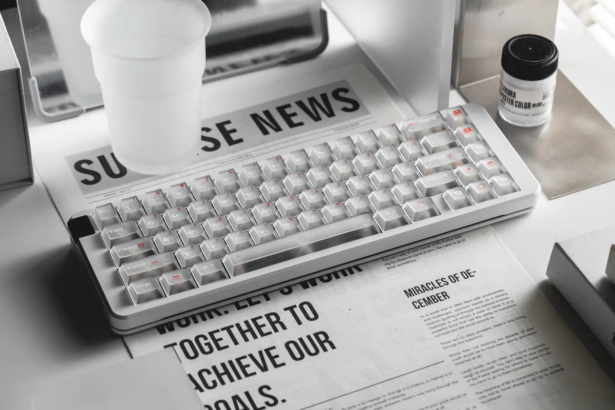 Frontier Shadow keycaps キーキャップ　フロストホワイト Frontier Shadow PC Translucent Keycaps- In Stock! – Toronto